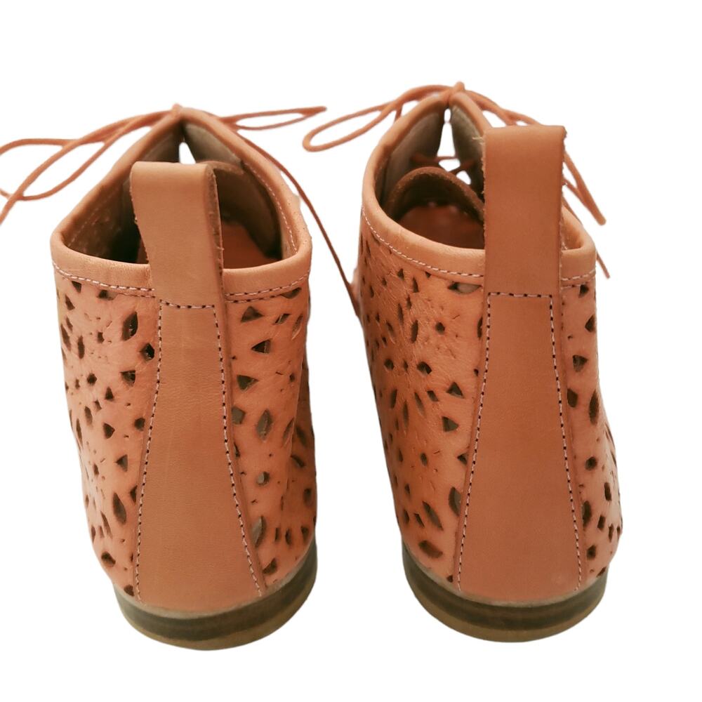 SIXTYSEVEN Kelly perforated laser cut leather boots booties in apricot Size 39 - Picture 3 of 8